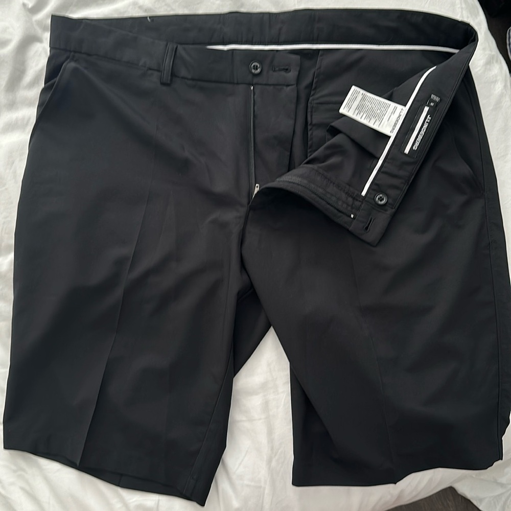 J. Lindenberg “Somle” golf shorts 38US